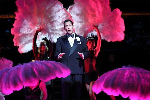 Espectáculos a bordo de Azamara. SoloCruceros.cl Espectáculos a bordo de Azamara. SoloCruceros.cl