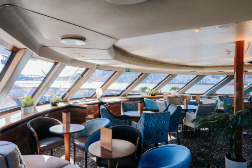 Servicio atento y profesional Crucemundo Cruises. SoloCruceros.cl Servicio atento y profesional Crucemundo Cruises. SoloCruceros.cl