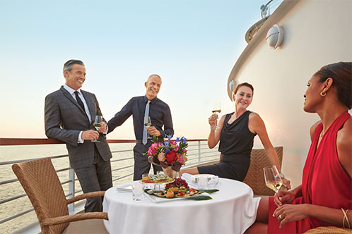 Champagne con Seabourn. SoloCruceros.cl