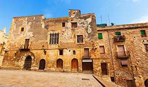 Calles y edificios de Tarragona. SoloCruceros.cl Calles y edificios de Tarragona. SoloCruceros.cl